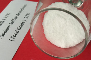 Sulfito de sodio antimicróbico de la fruta de la categoría alimenticia CAS anhidro ningún SSA 7757-83-7